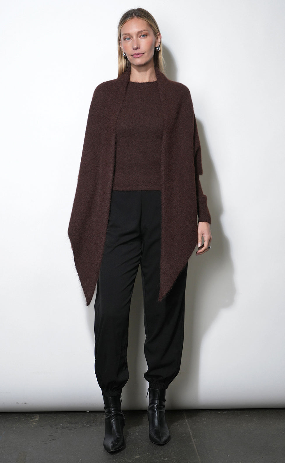 Yumi Detachable Shawl Sweater