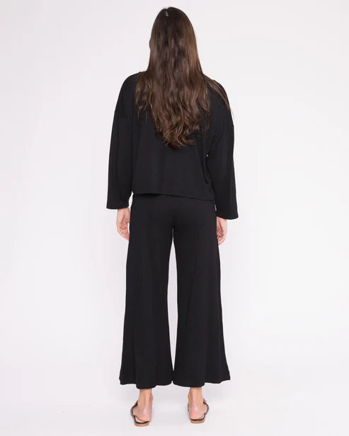 Sweater Knit boat Neck Top