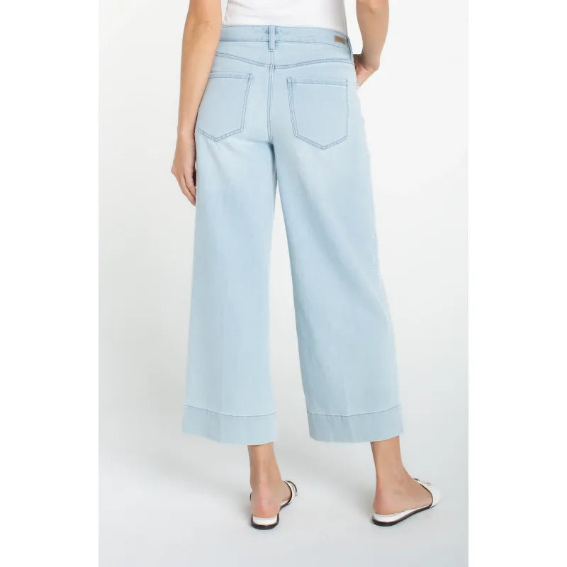 Stride Crop Wide Leg Pant