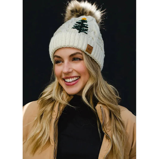 Cable Hat With Tree